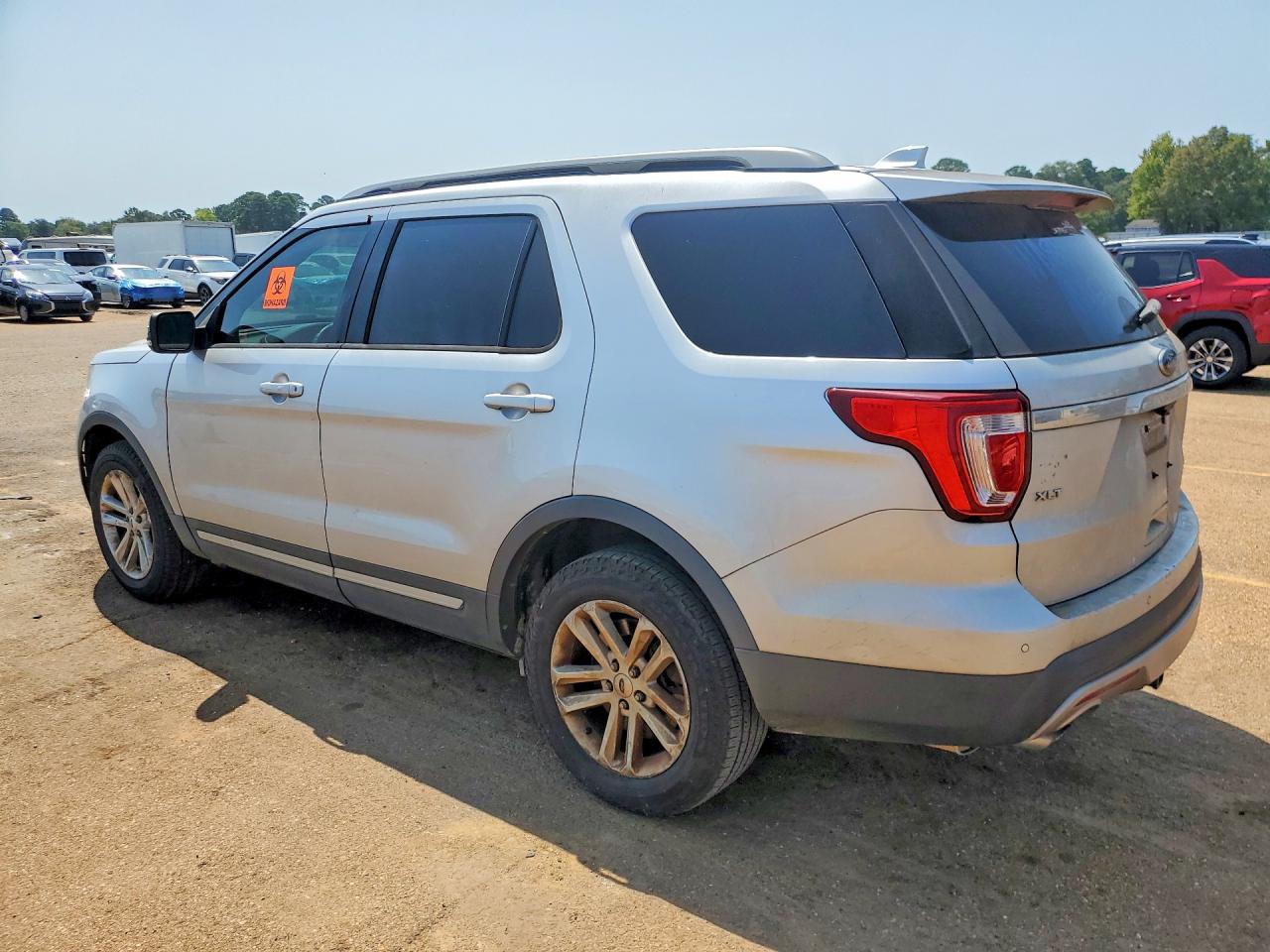 2017 FORD EXPLORER XLT — снимка 2