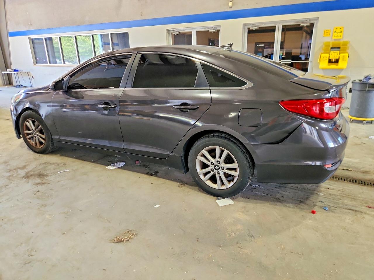 2015 HYUNDAI SONATA SE — снимка 2