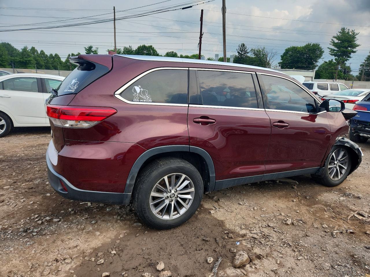 2019 TOYOTA HIGHLANDER XLE — снимка 3