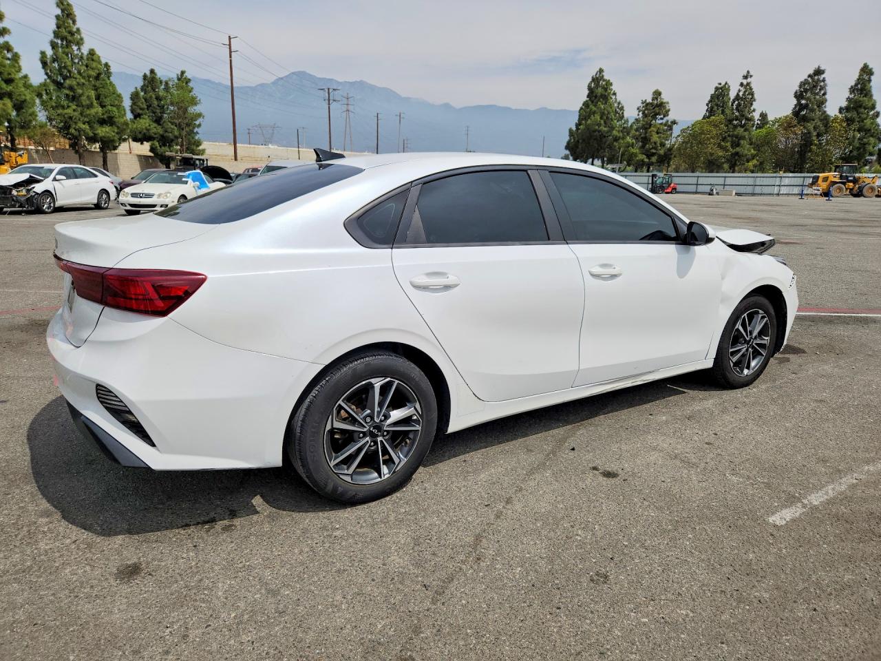 2022 KIA FORTE LXS — снимка 3