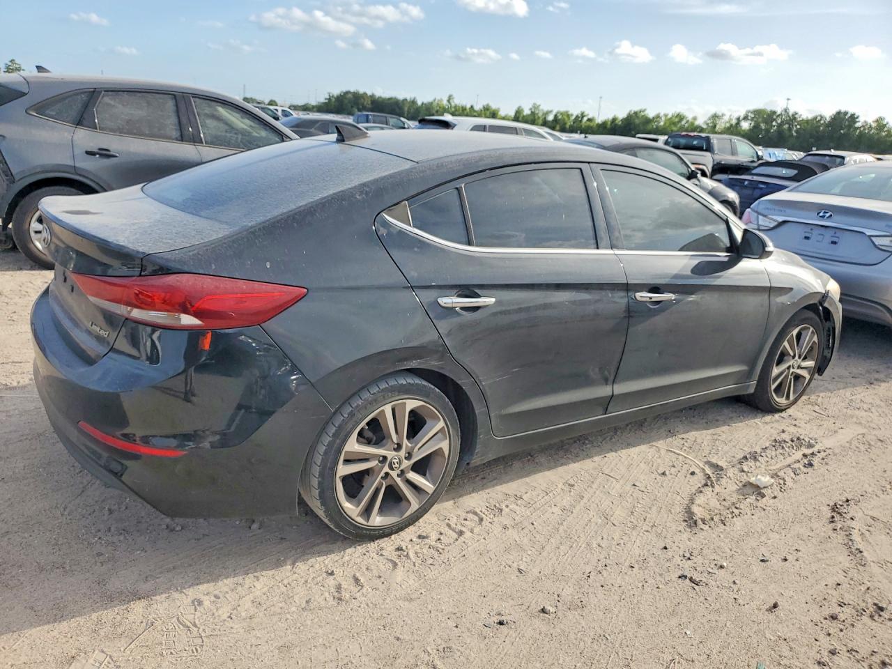 2017 HYUNDAI ELANTRA LIMITED — снимка 3