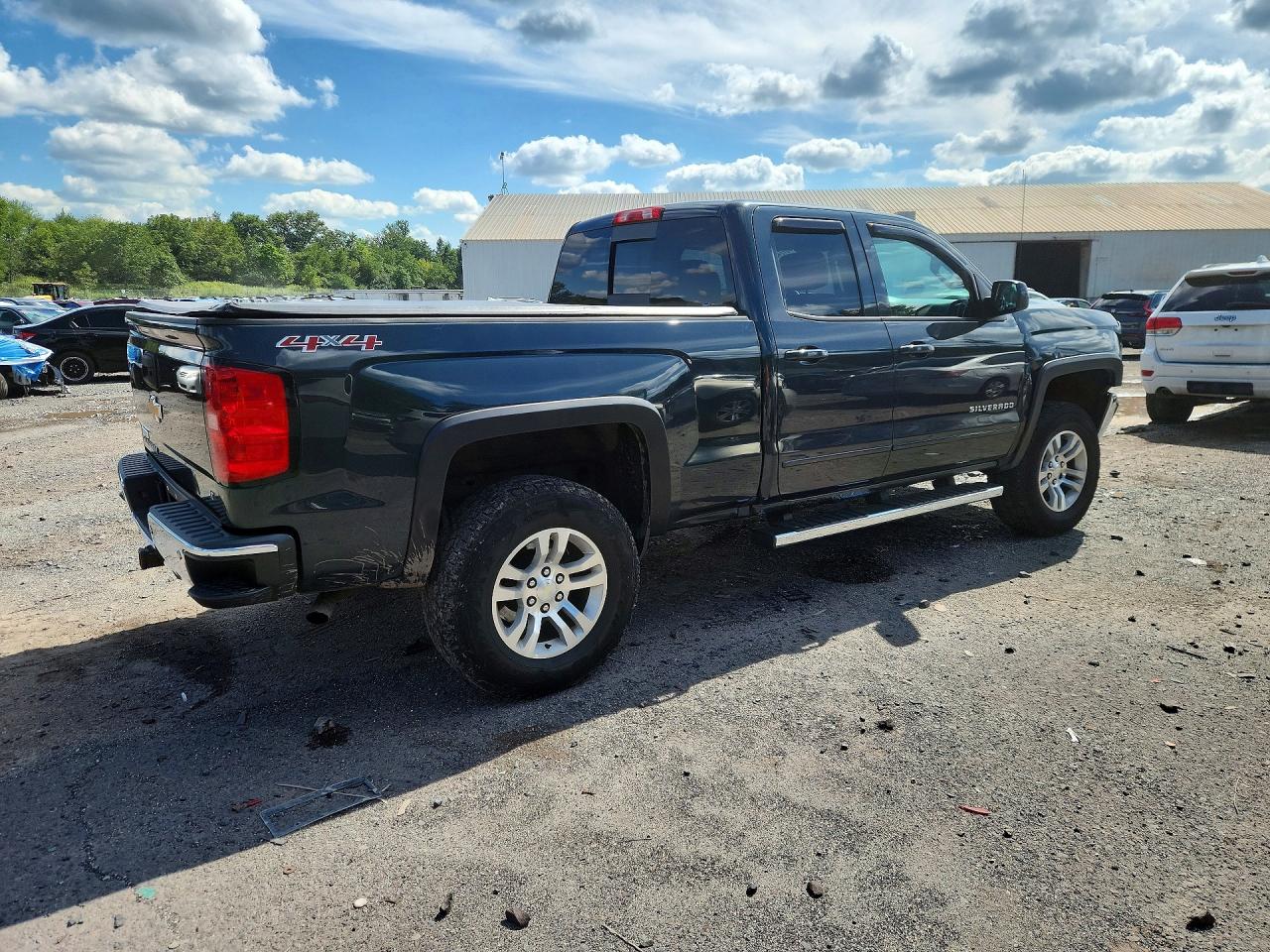 2017 CHEVROLET SILVERADO K1500 LT — снимка 3