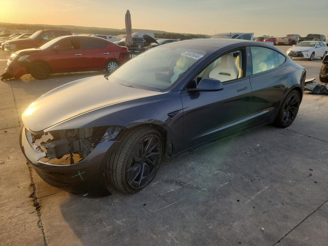 2025 TESLA MODEL 3
