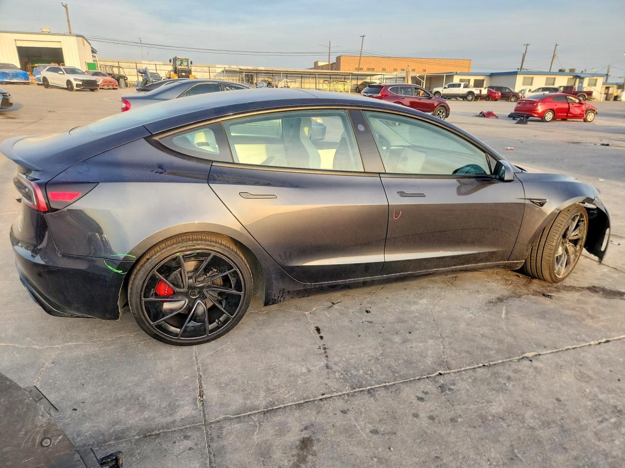 2025 TESLA MODEL 3 — снимка 3