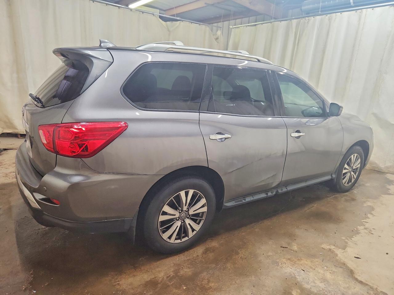 2019 NISSAN PATHFINDER S — photo 3