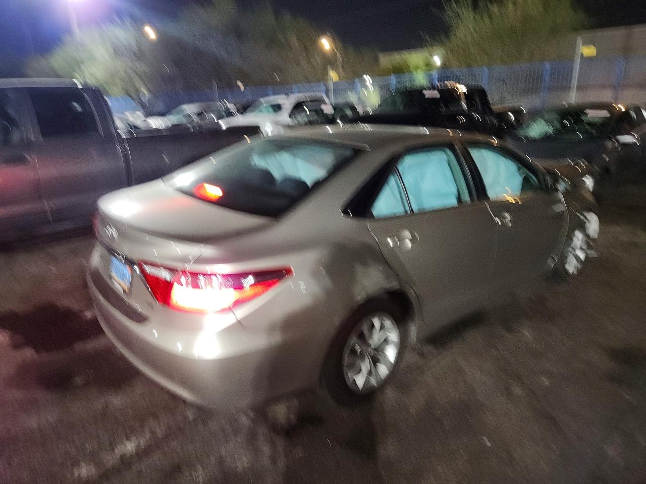 2015 TOYOTA CAMRY LE — снимка 3