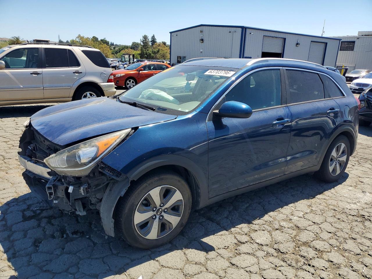 2018 KIA NIRO LX