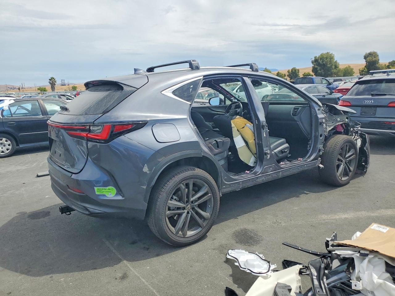 2023 LEXUS NX 450H — снимка 3