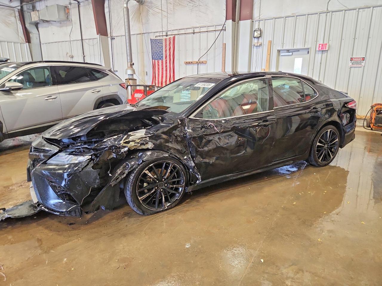 2019 TOYOTA CAMRY XSE V6
