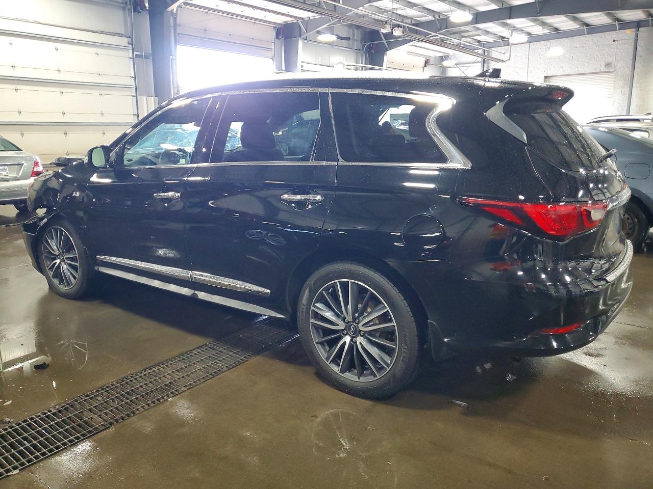 2018 INFINITI QX60 BASE — снимка 2