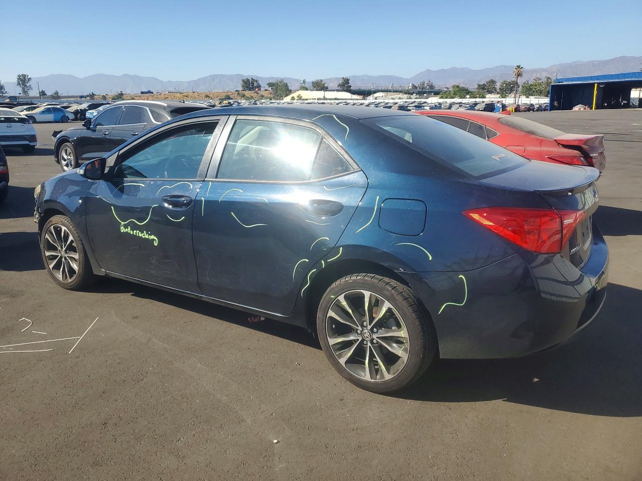 2018 TOYOTA COROLLA SE — снимка 2