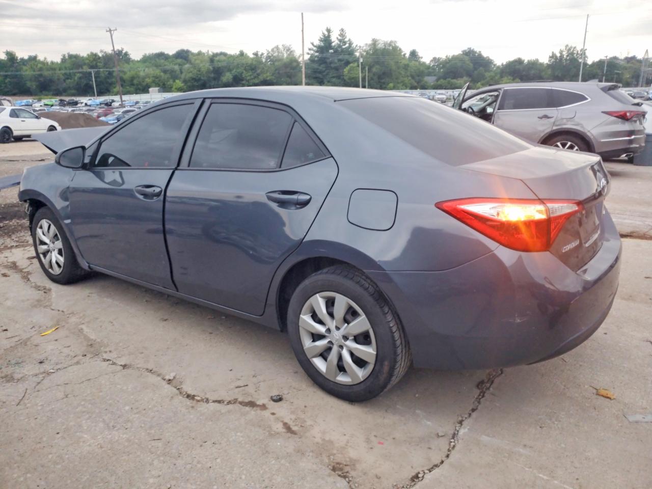 2016 TOYOTA COROLLA LE — снимка 2