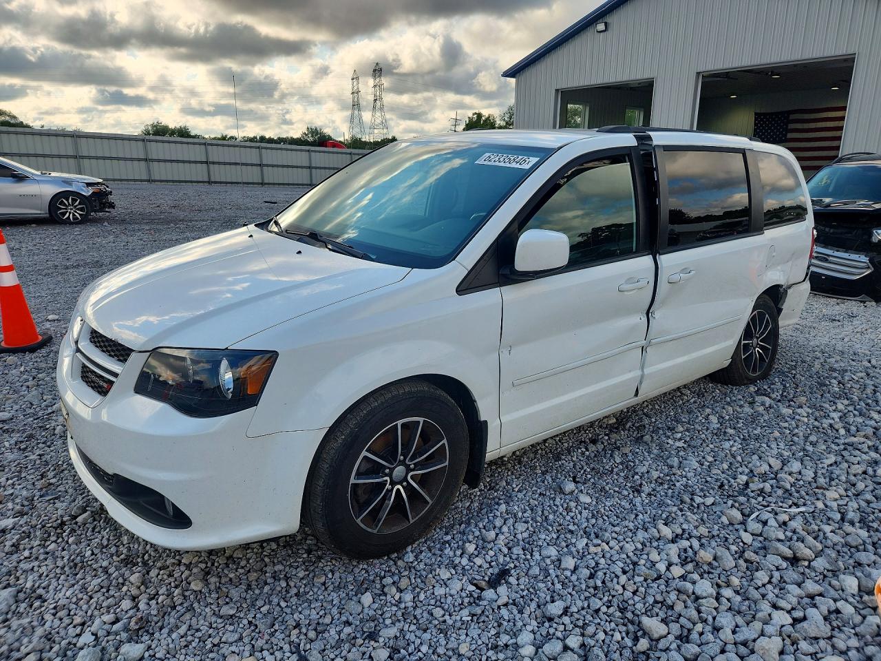 2017 DODGE GRAND CARAVAN GT