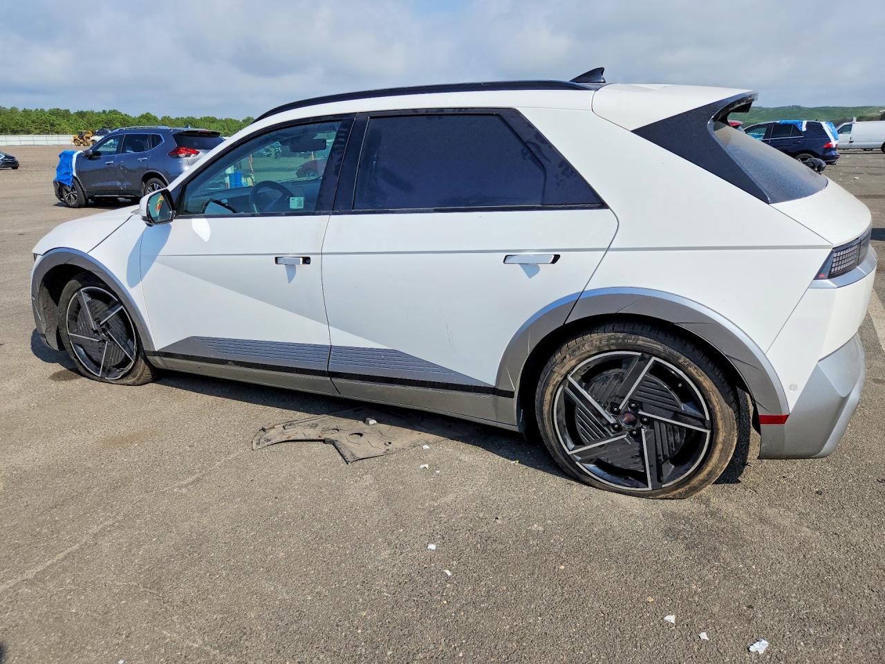 2025 HYUNDAI IONIQ 5 LIMITED — снимка 2