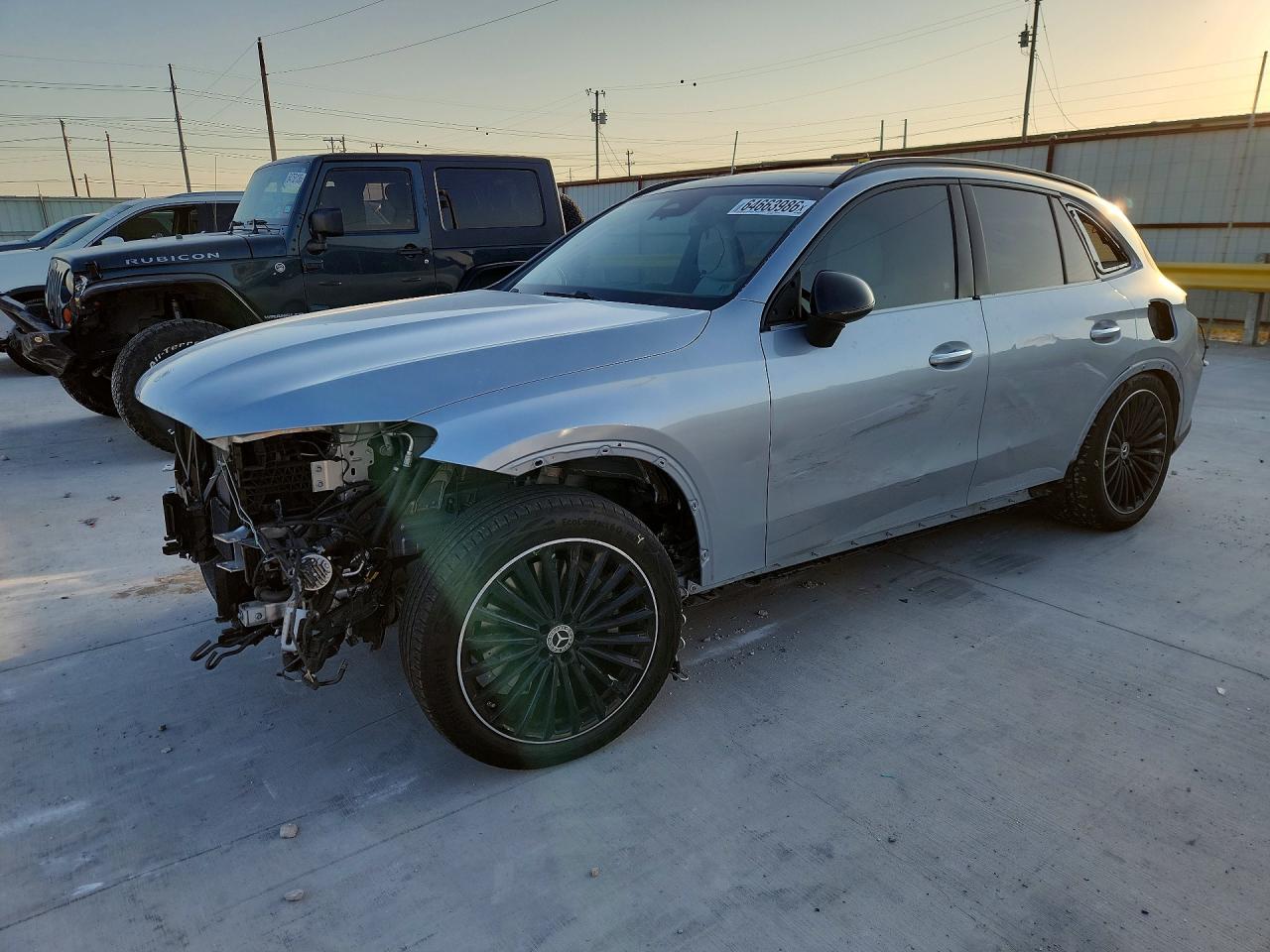 2025 MERCEDES-BENZ GLC 350E