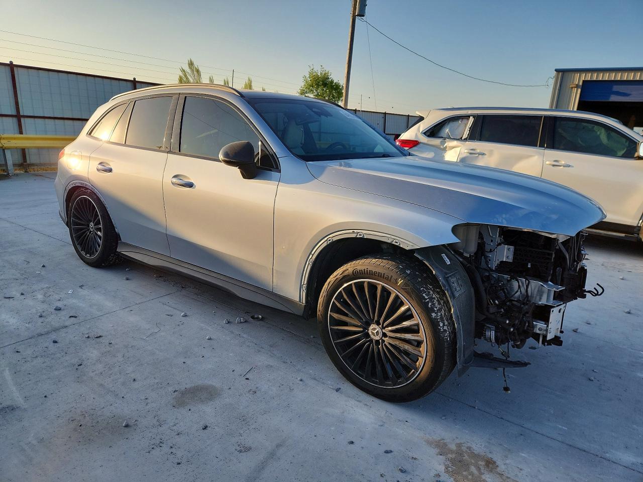 2025 MERCEDES-BENZ GLC 350E — снимка 4
