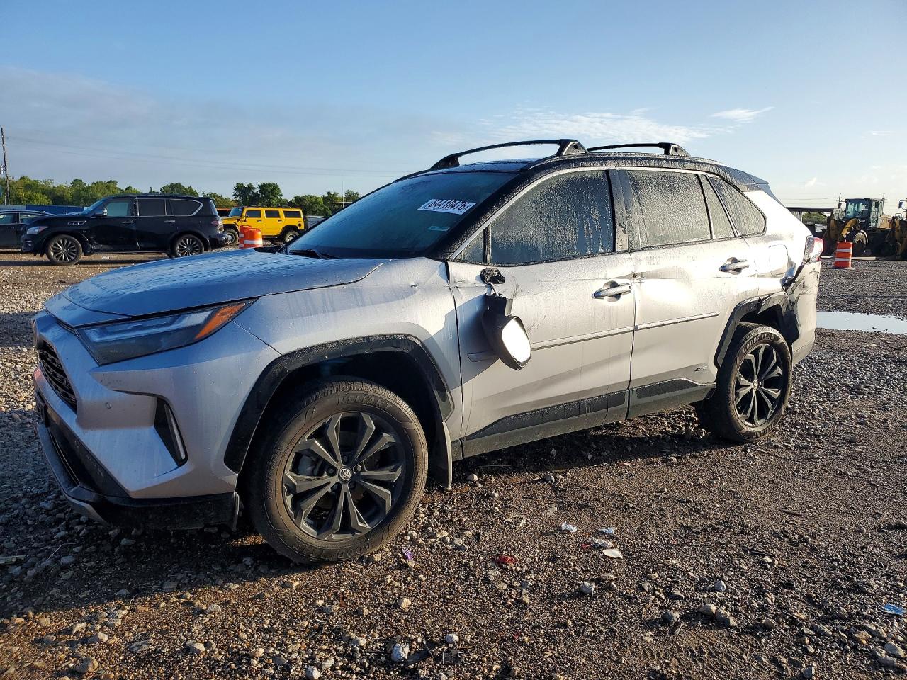 2023 TOYOTA RAV4 XSE