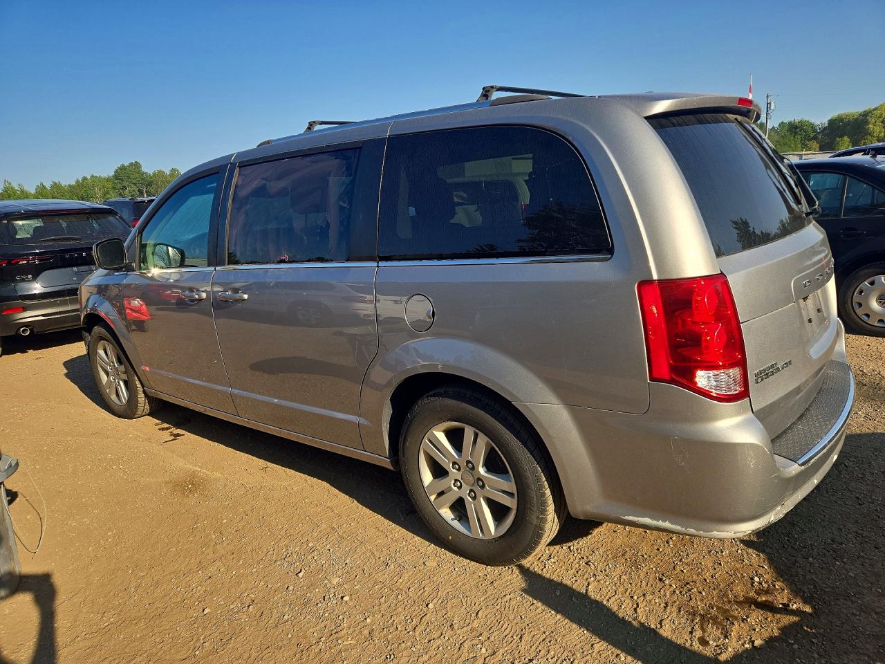 2018 DODGE GRAND CARAVAN CREW — снимка 2