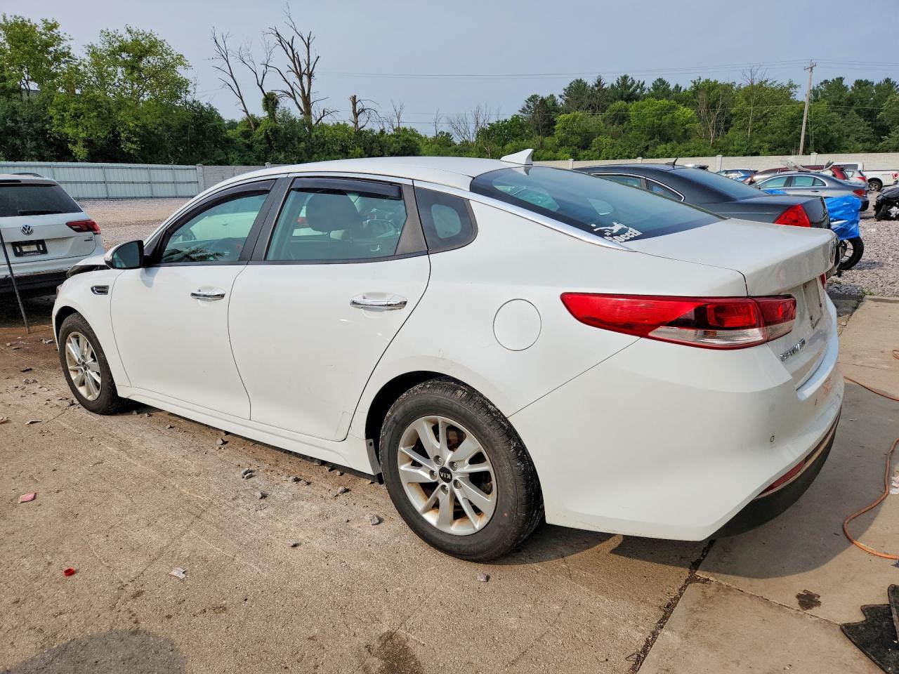 2018 KIA OPTIMA LX — снимка 2