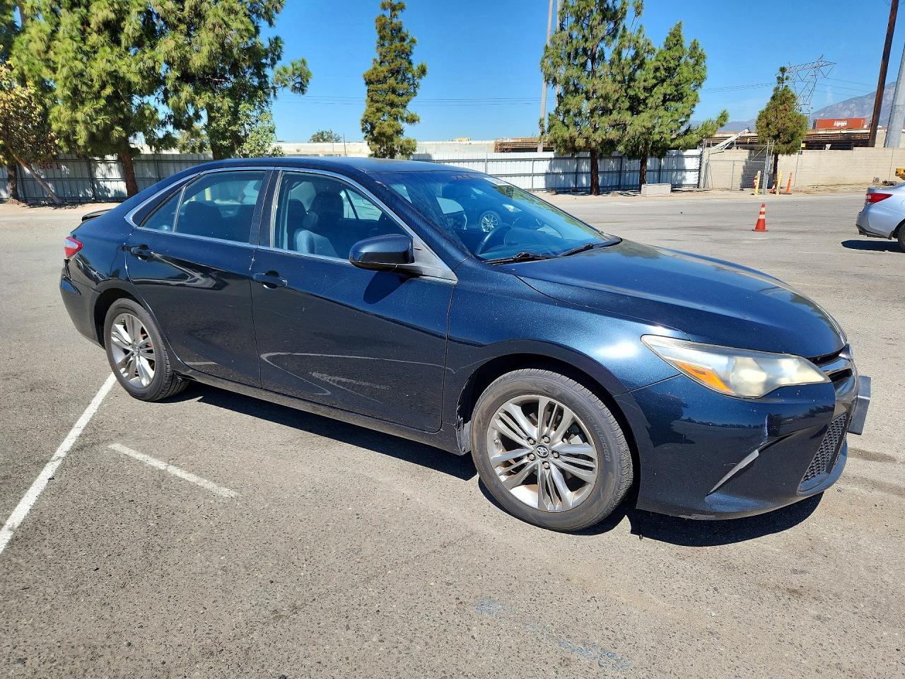 2017 TOYOTA CAMRY SE — снимка 4