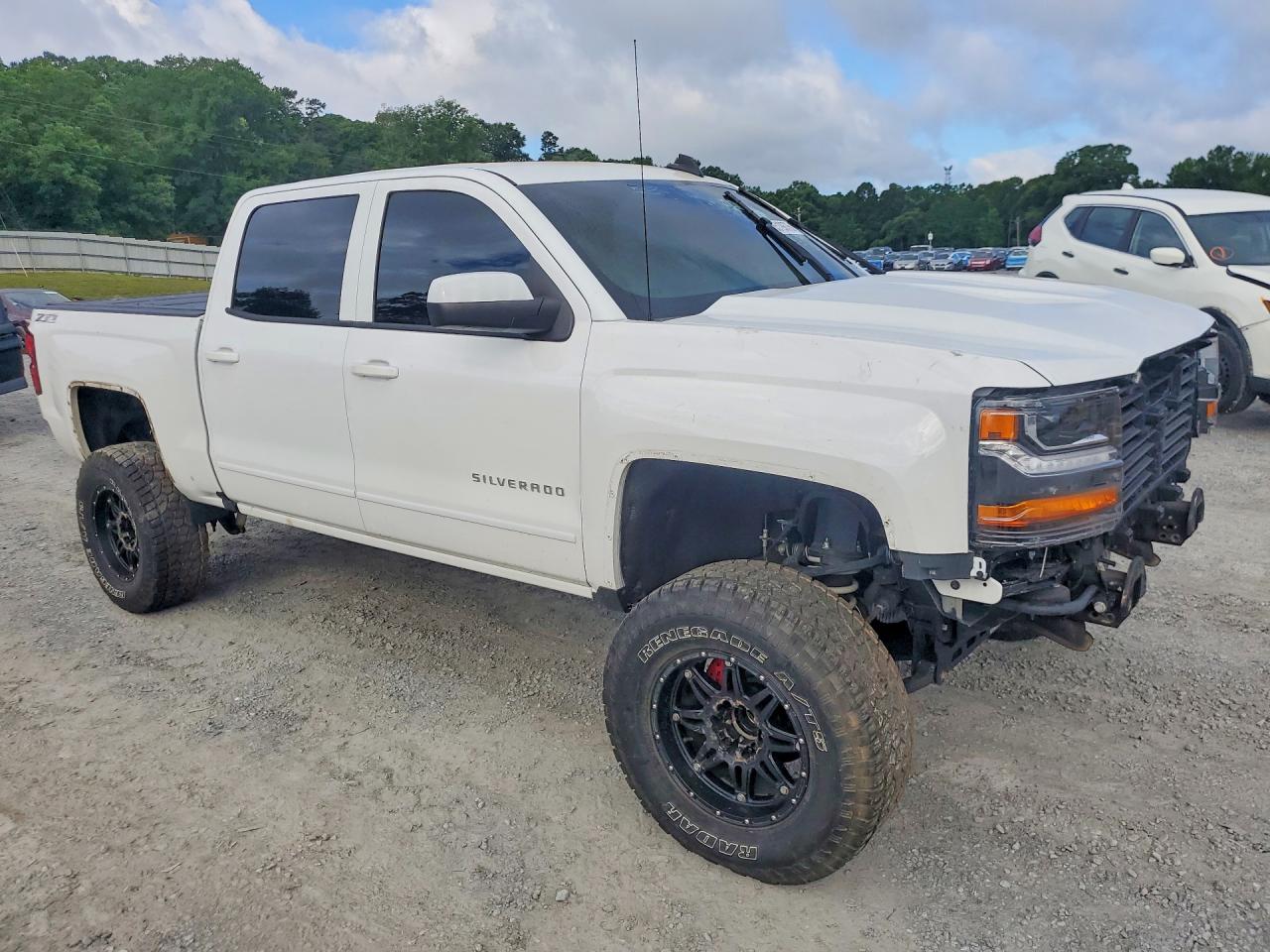 2018 CHEVROLET SILVERADO K1500 LT — снимка 4