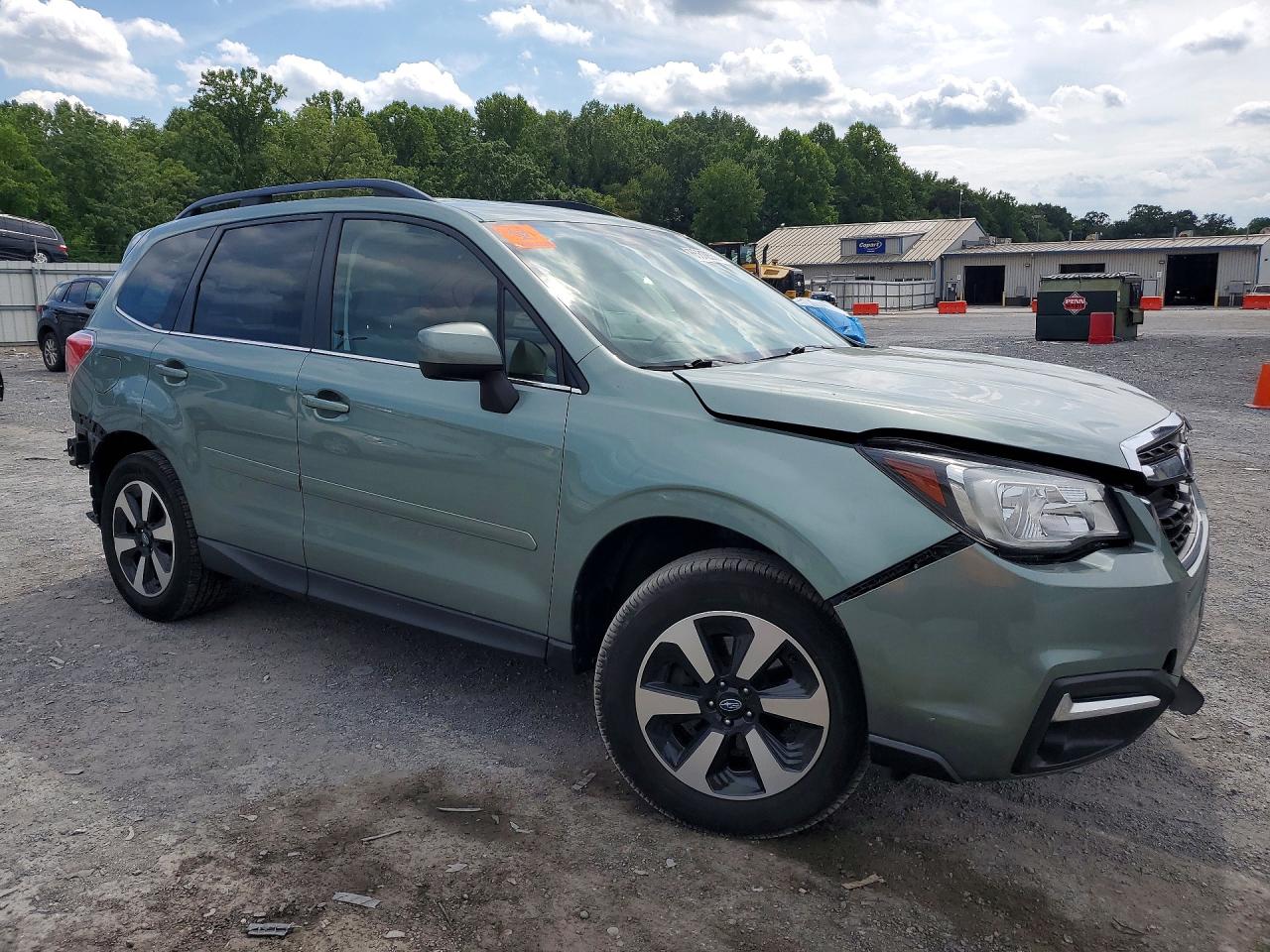 2017 SUBARU FORESTER 2.5I LIMITED — снимка 4