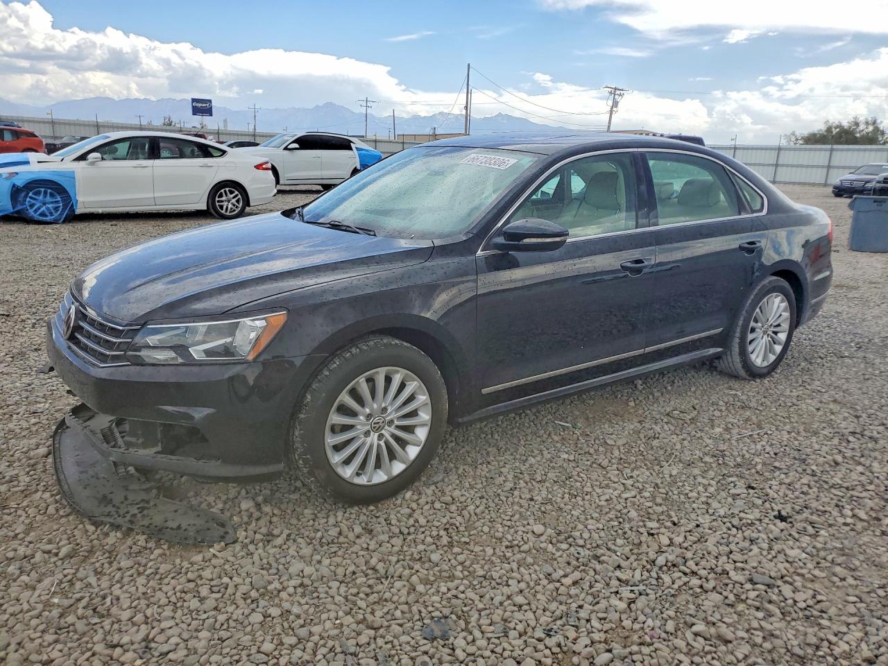 2016 VOLKSWAGEN PASSAT SE
