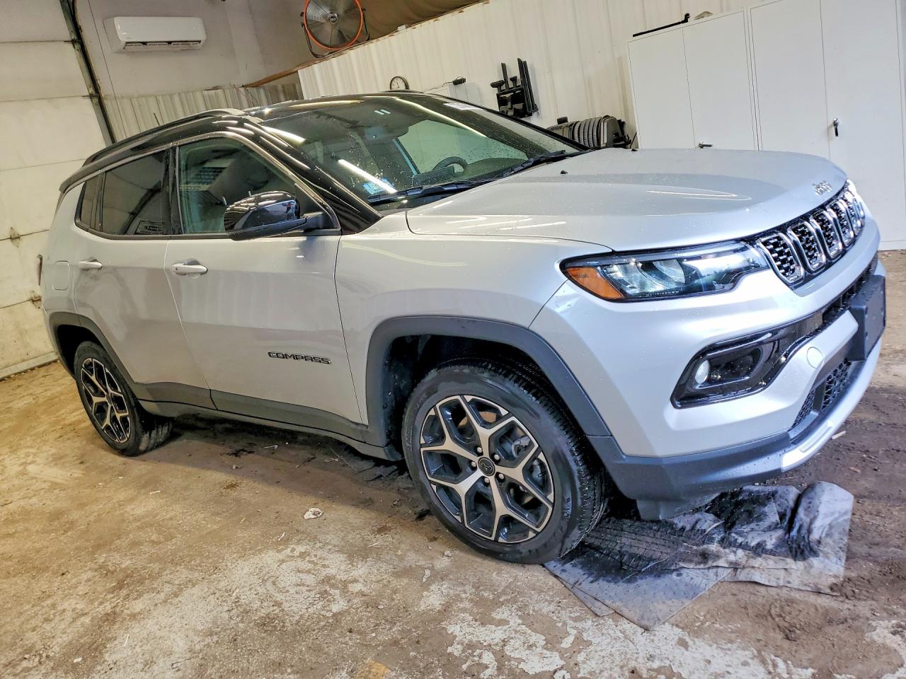 2025 JEEP COMPASS LIMITED — снимка 4