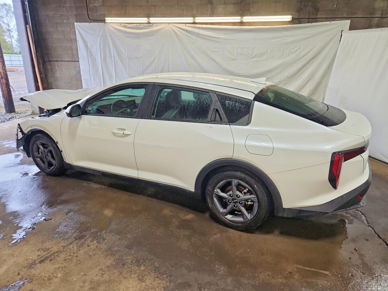 2026 KIA K4 LXS — photo 2