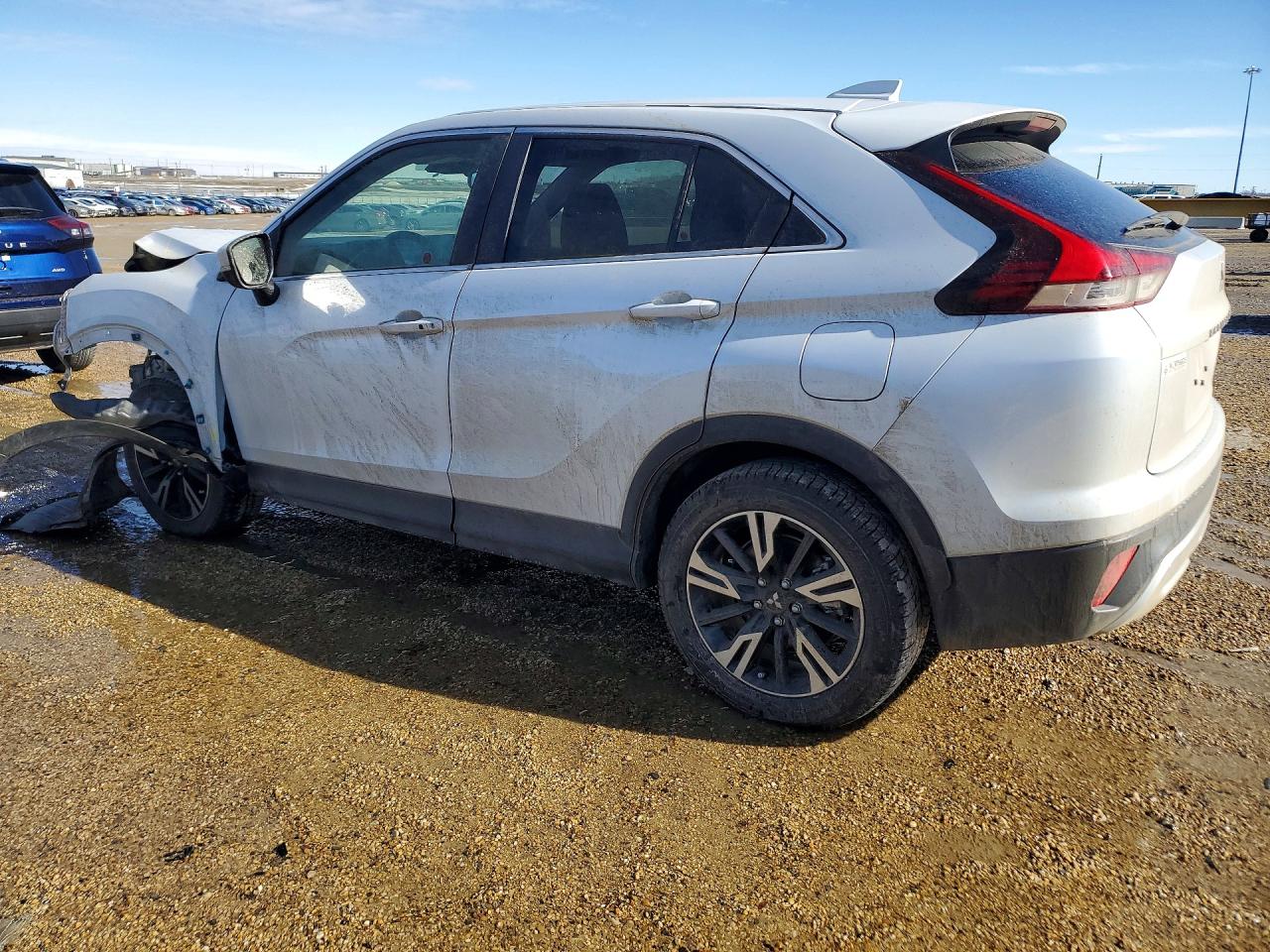 2025 MITSUBISHI ECLIPSE CROSS LE — снимка 2