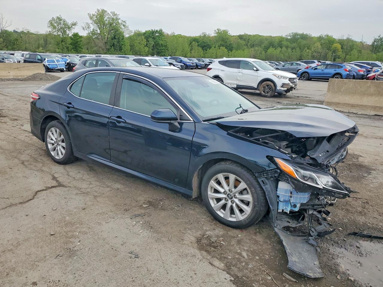 2020 TOYOTA CAMRY LE — снимка 4