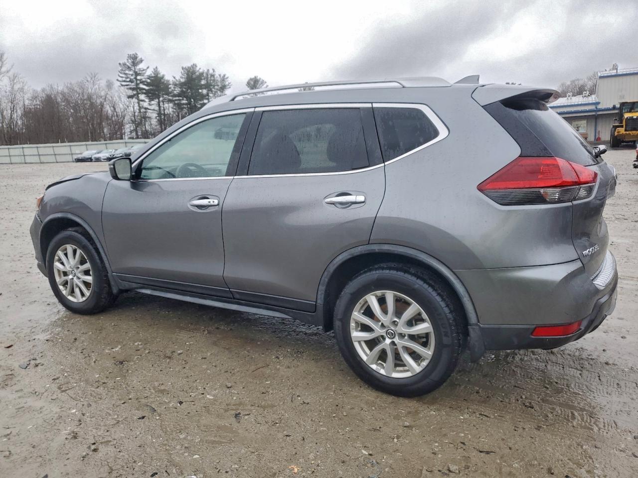 2018 NISSAN ROGUE SV — снимка 2