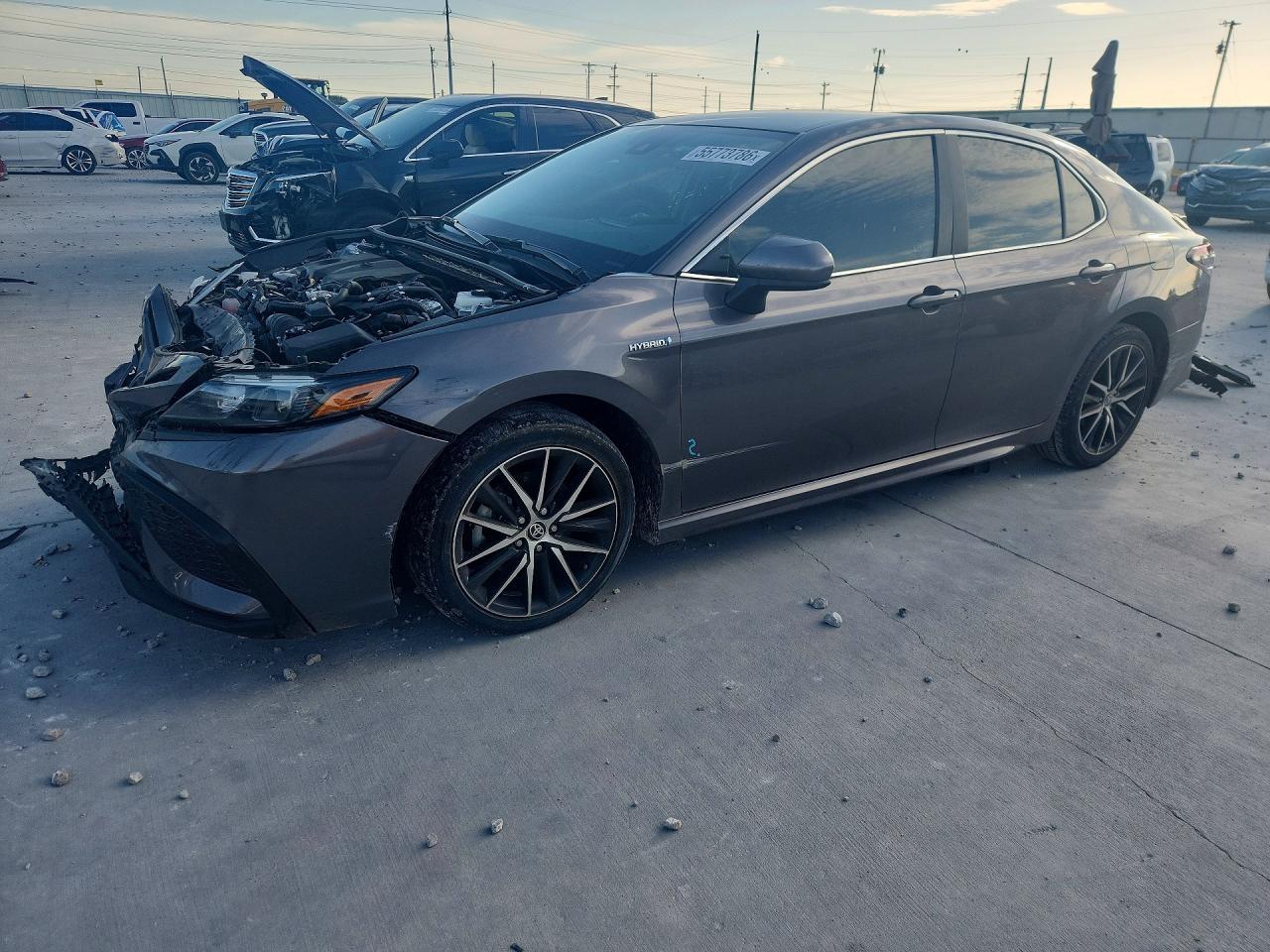 2021 TOYOTA CAMRY SE