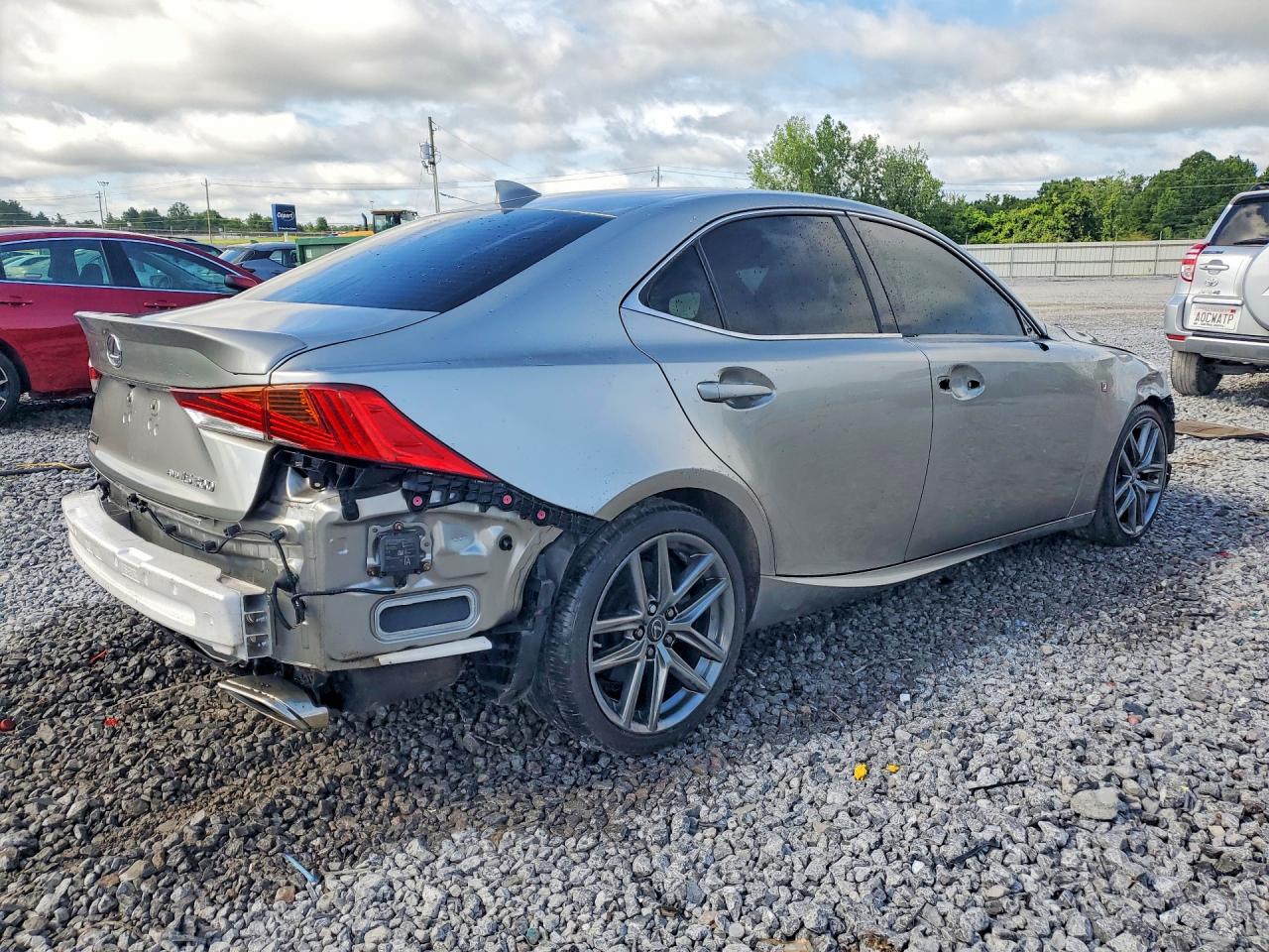 2019 LEXUS IS 300 — снимка 3