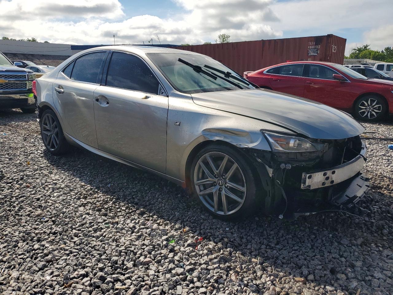 2019 LEXUS IS 300 — снимка 4
