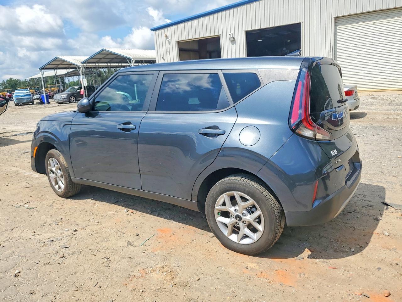 2025 KIA SOUL LX — снимка 2