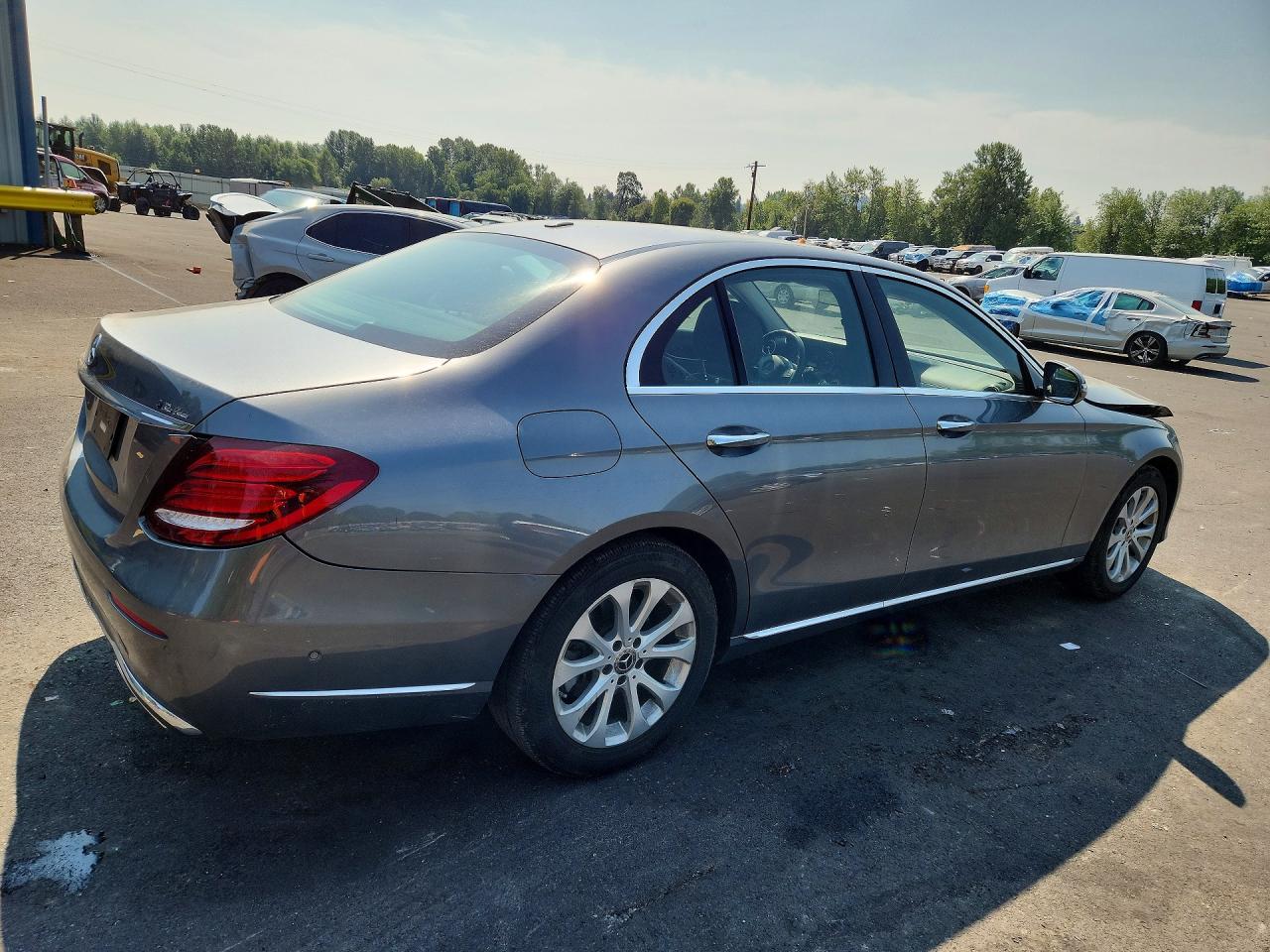 2018 MERCEDES-BENZ E 300 — снимка 3