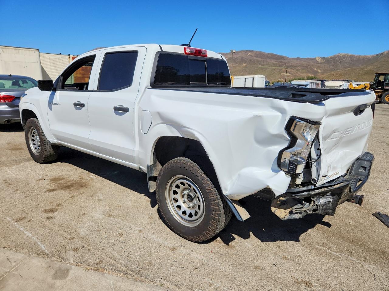 2023 CHEVROLET COLORADO — снимка 2