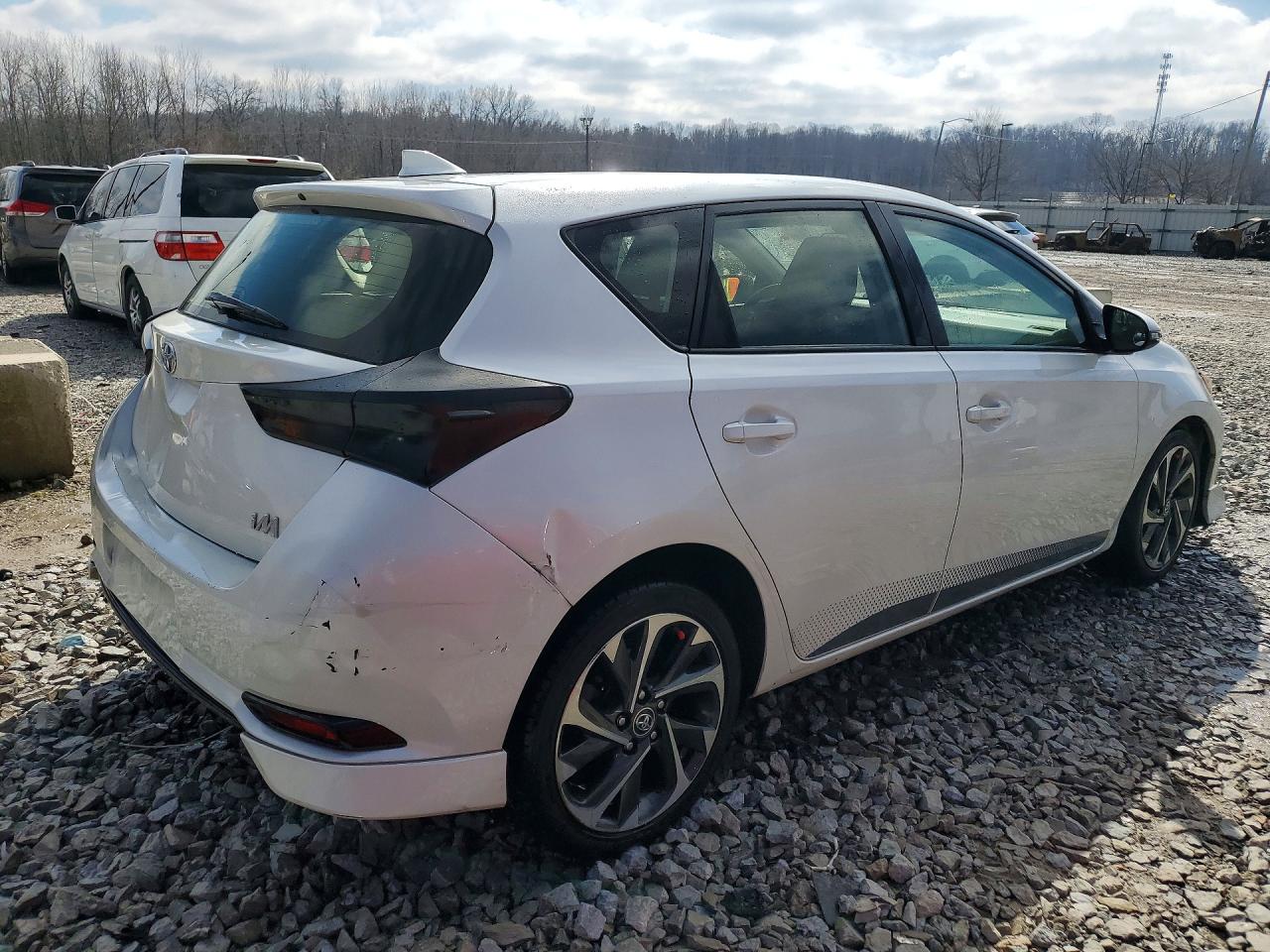 2017 TOYOTA COROLLA IM BASE — снимка 3