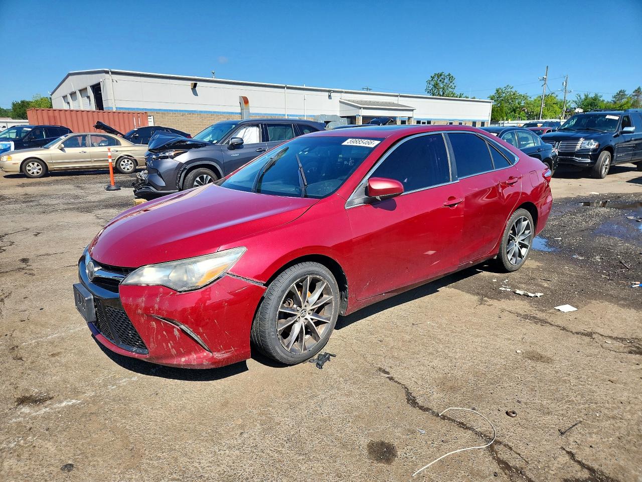 2015 TOYOTA CAMRY XSE