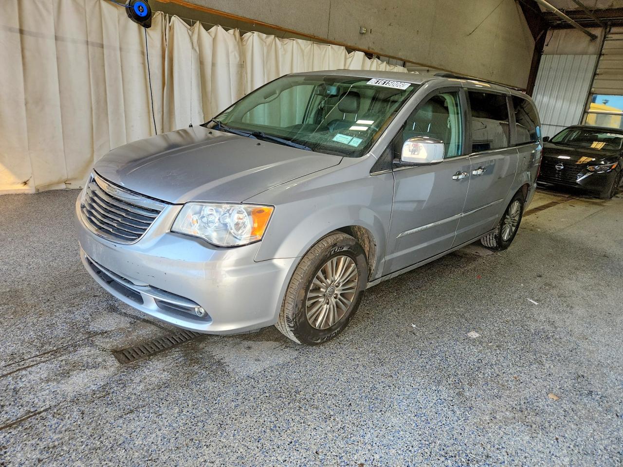 2015 CHRYSLER TOWN & COUNTRY TOURING L