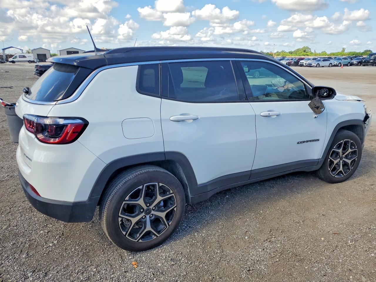 2025 JEEP COMPASS LIMITED — снимка 3