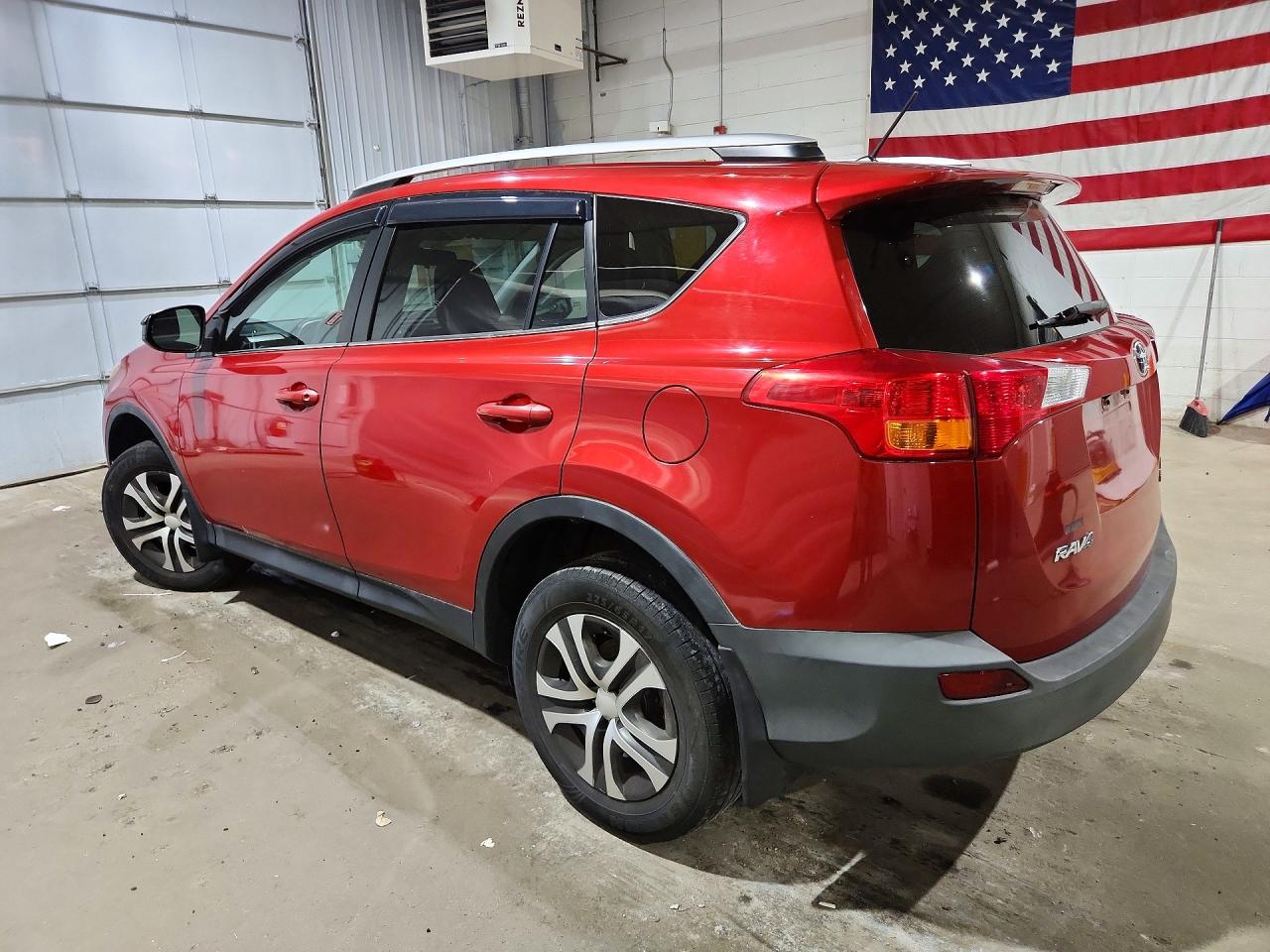 2015 TOYOTA RAV4 LE — снимка 2