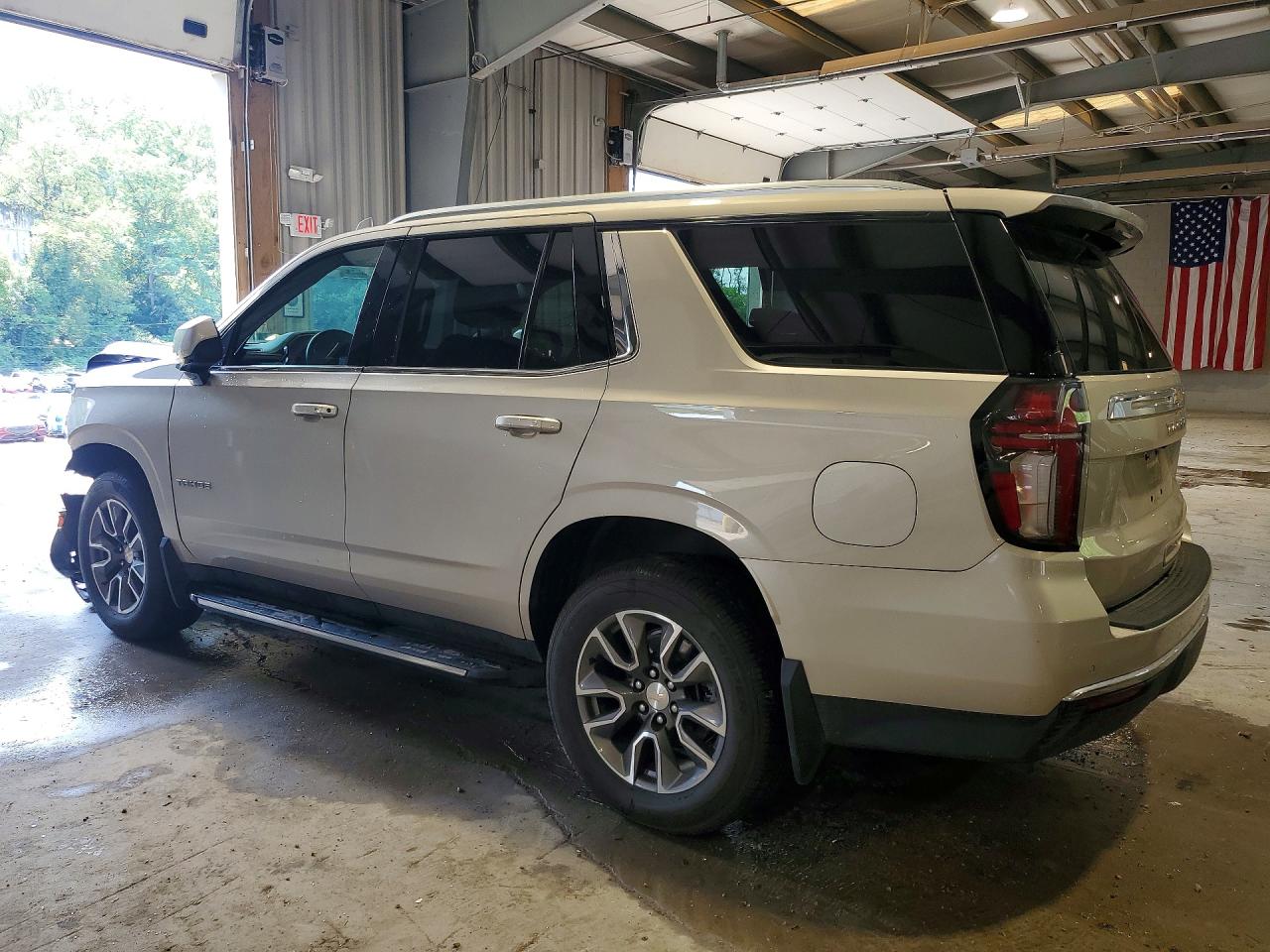 2023 CHEVROLET TAHOE K1500 LS — снимка 2