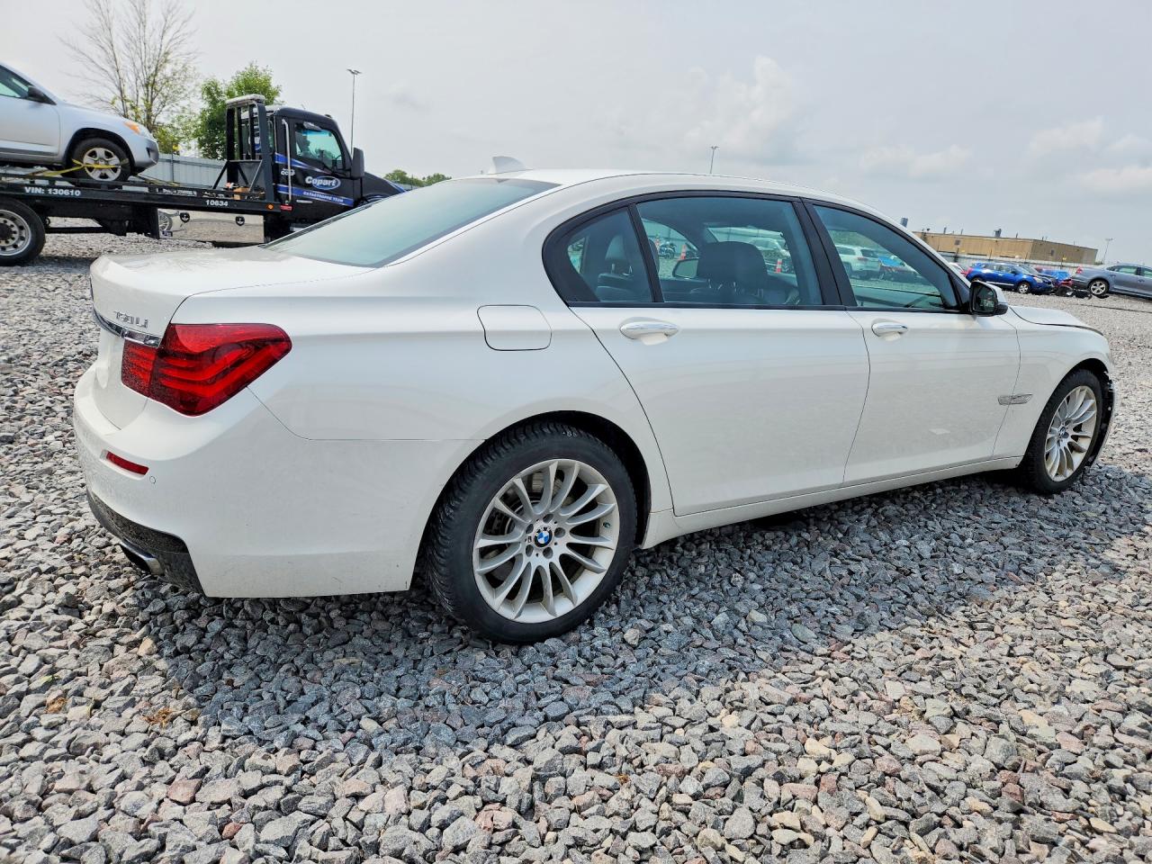 2015 BMW 750 LXI — снимка 3