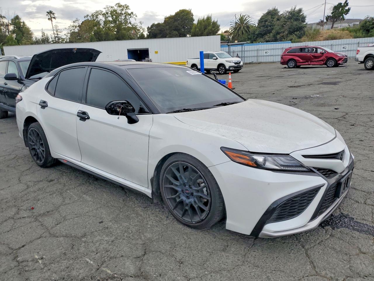 2022 TOYOTA CAMRY XSE — снимка 4