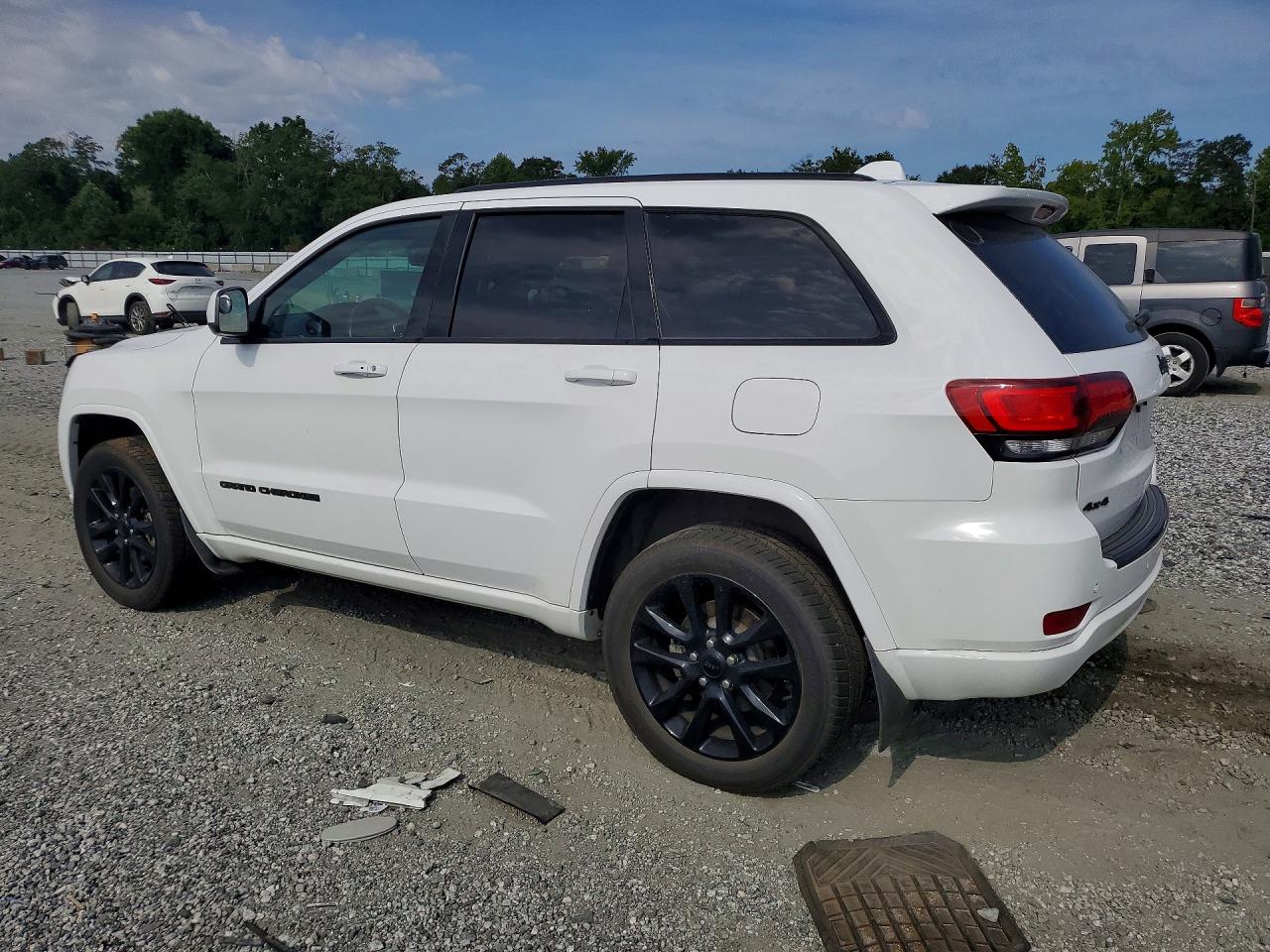 2018 JEEP GRAND CHEROKEE LAREDO — снимка 2
