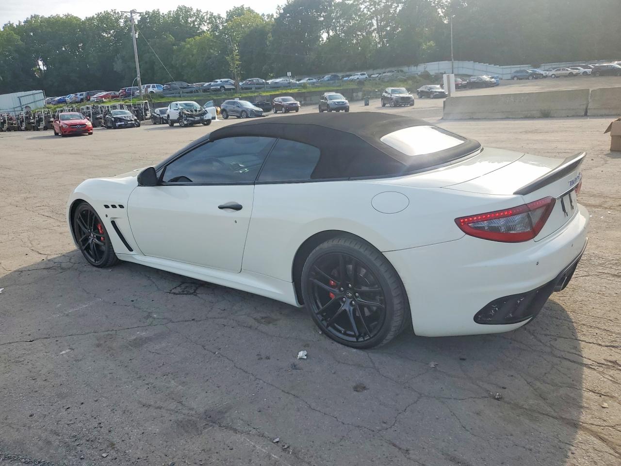 2015 MASERATI GRANTURISMO S — снимка 2