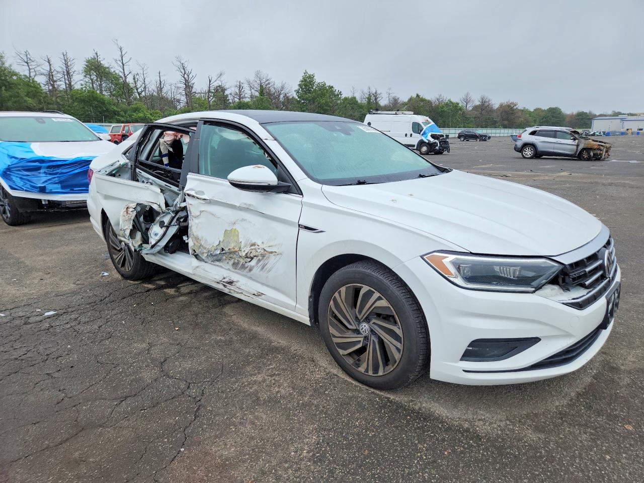 2019 VOLKSWAGEN JETTA SEL PREMIUM — снимка 4