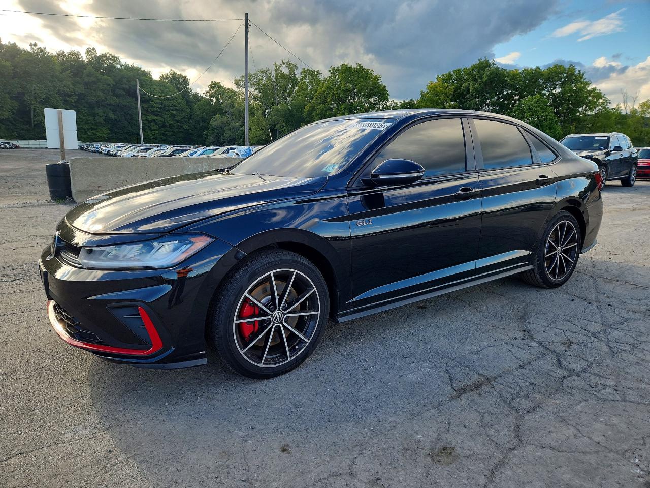 2025 VOLKSWAGEN JETTA GLI AUTOBAHN